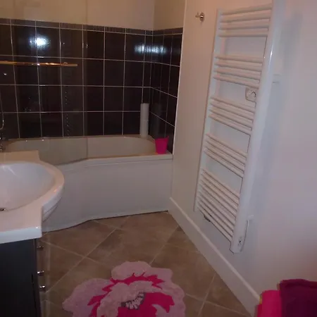 Moulin Du Fontcourt Riverside Holiday home *